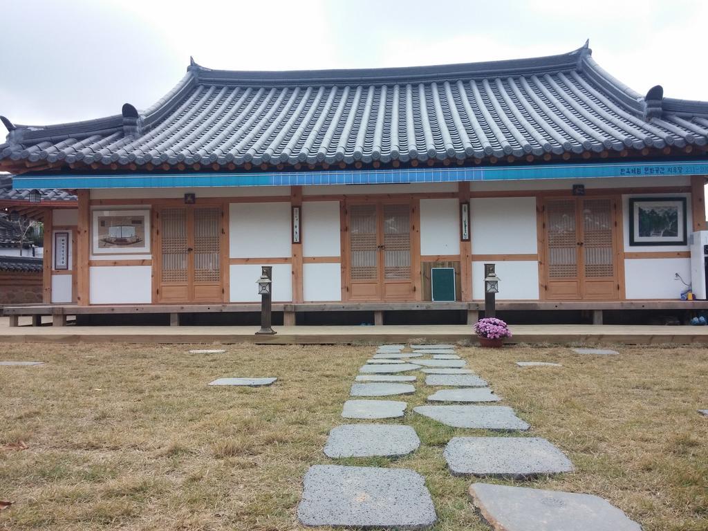 Jiwoo Dang Hotel Jeonju Ngoại thất bức ảnh
