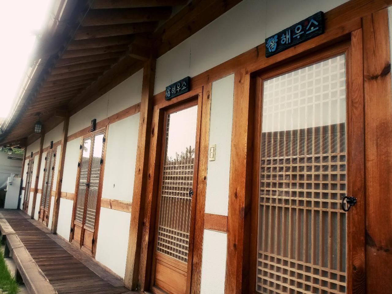 Jiwoo Dang Hotel Jeonju Ngoại thất bức ảnh